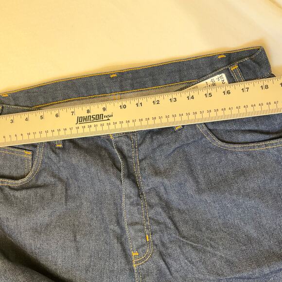 Aramark Men Durable Denim Straight Leg Jeans Size 36 x 34, Blue - Picture 2 of 10